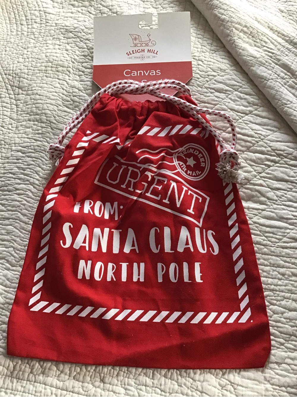 New Holiday Decor Christmas Red Santa Claus Drawstring Gift Bag
